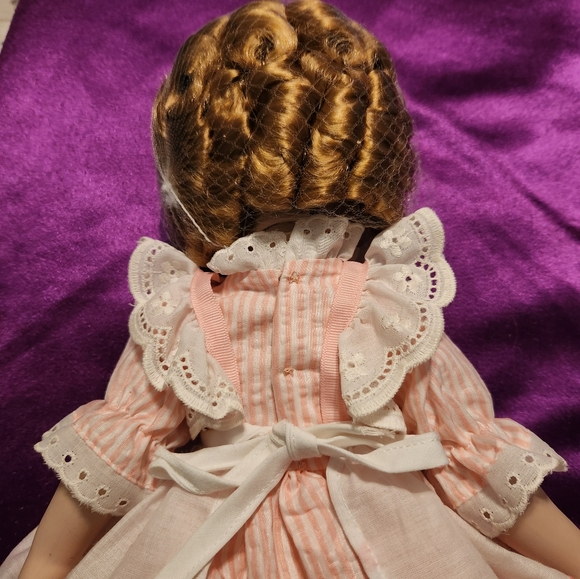Shirley Temple porcelain doll (Ltd Ed - Numbered) - Picture 5 of 12